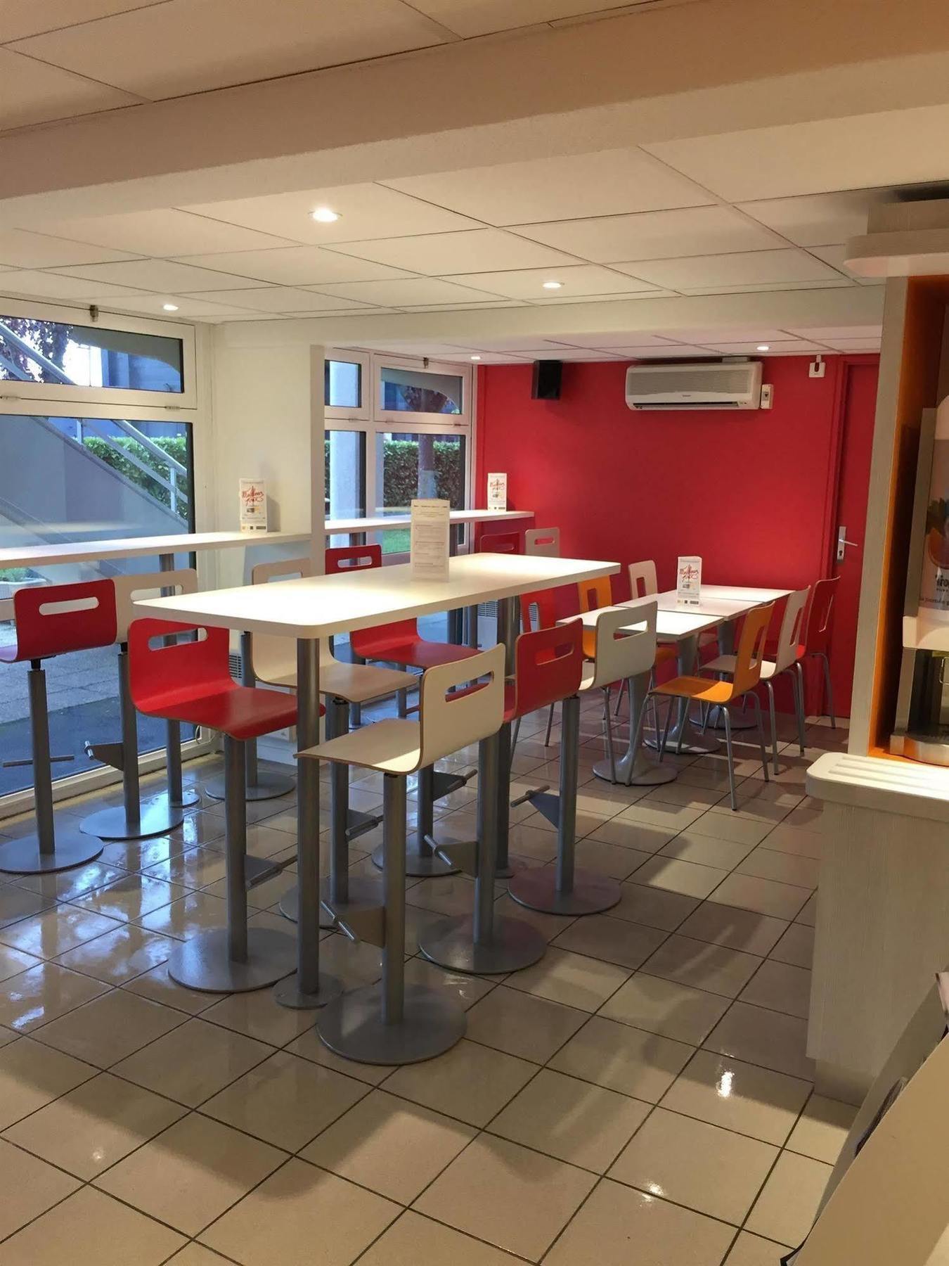 Premiere Classe Toulouse Sud - Portet Экстерьер фото